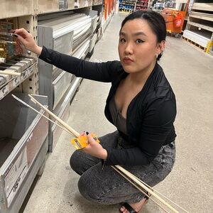 Meet your Posher, Evelyn